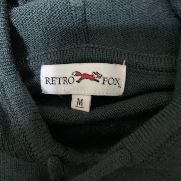 RetroFox size M hoodie NWT - Picture 2 of 3